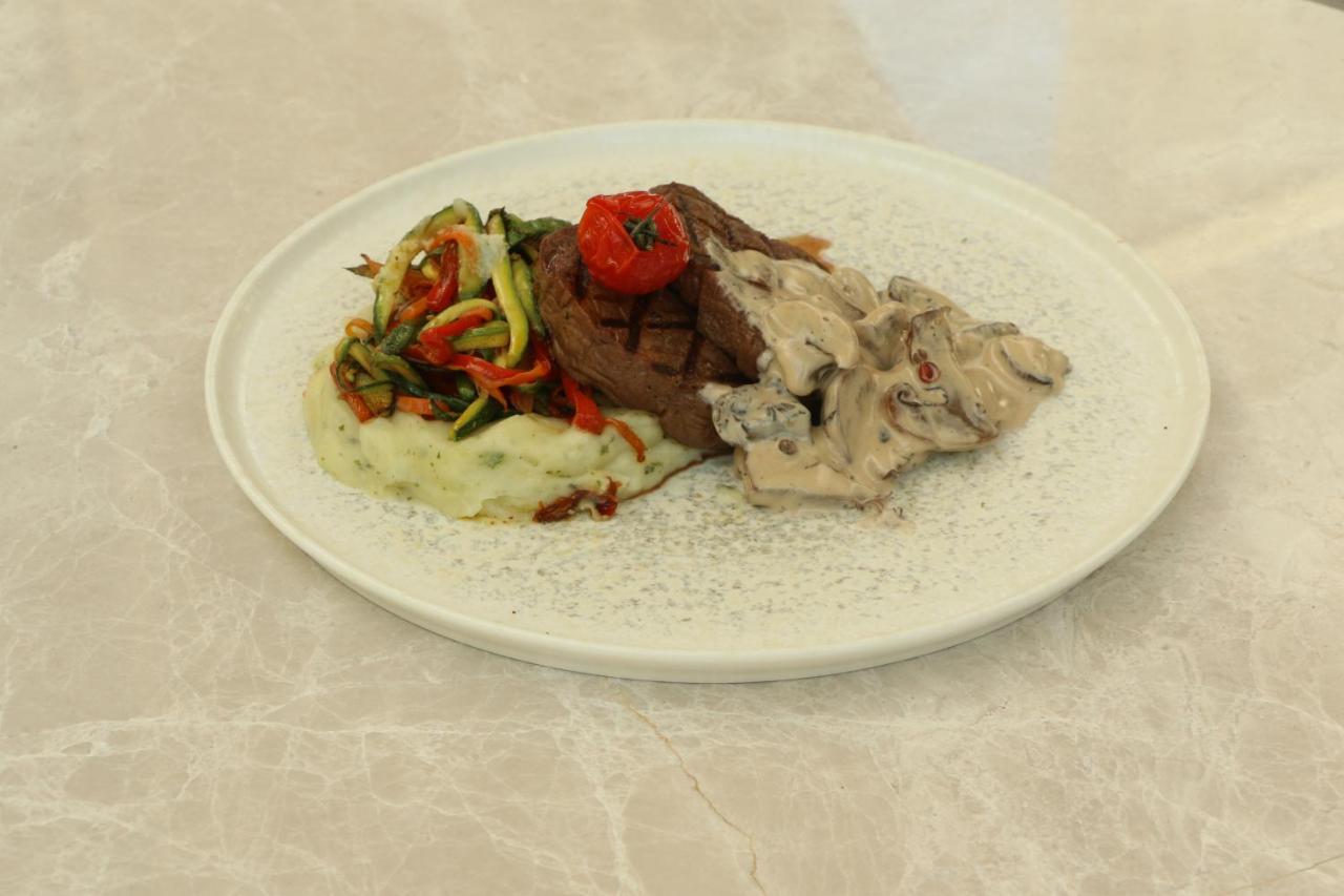 Monk Hotel Alaçatı Luaran gambar